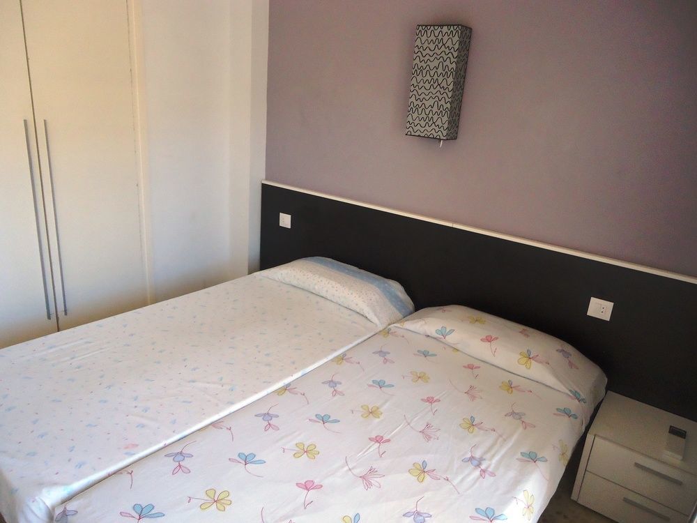 Apartamentos Antillas Fenals Λορέτ Ντε Μαρ Εξωτερικό φωτογραφία