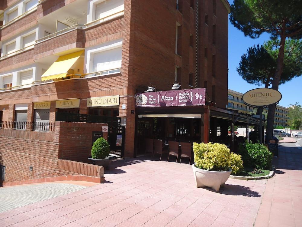 Apartamentos Antillas Fenals Λορέτ Ντε Μαρ Εξωτερικό φωτογραφία